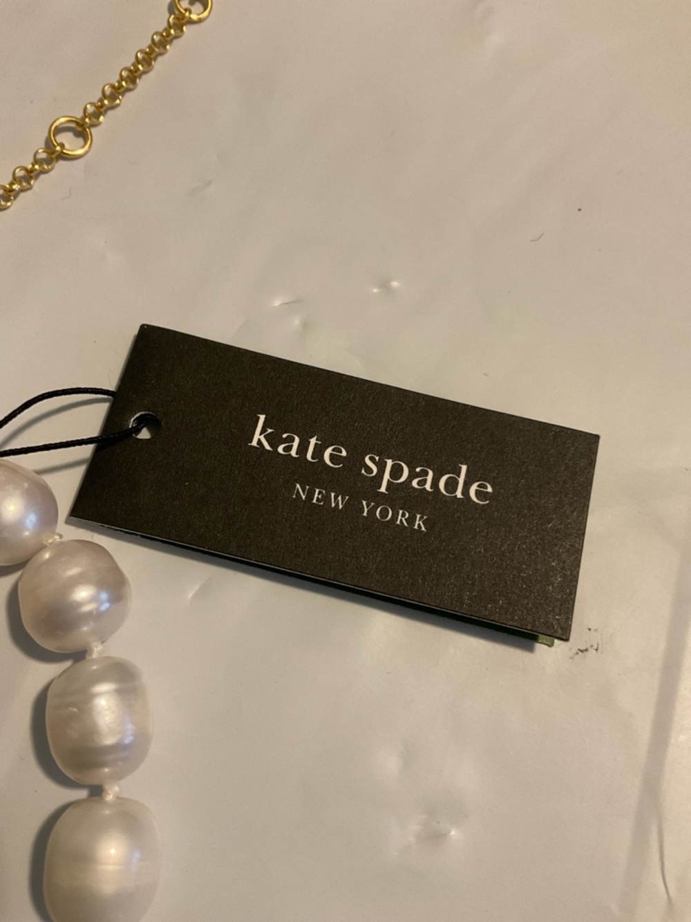 NWT Kate spade bow pearl necklace - Picture 4 of 4